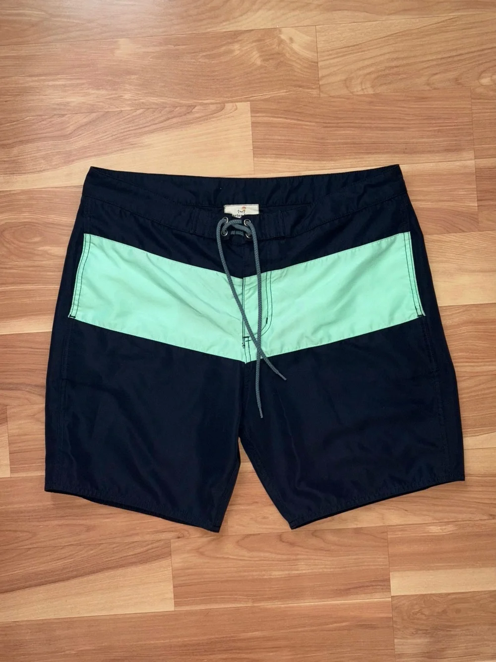 Marine Layer Navy Colorblock Board Swim Trunks Size 34 Large Beach Surf Nautical
